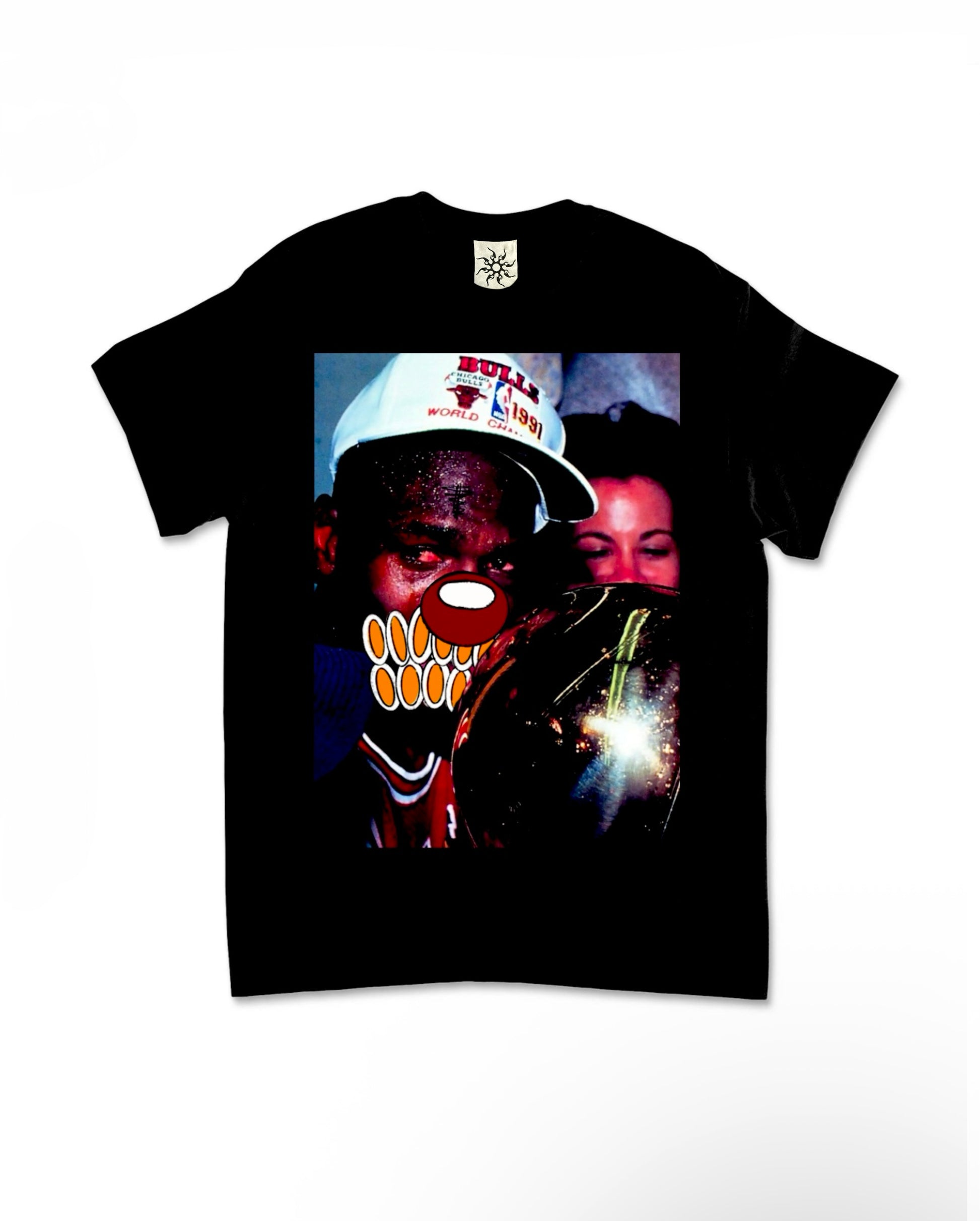 TROPHY TEE